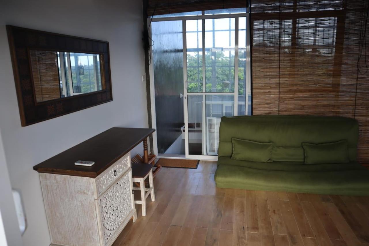 Appartamento Alakamandava Colombo Esterno foto